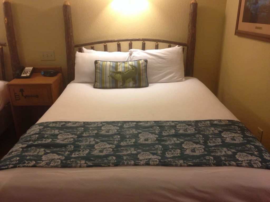 Disney's Port Orleans queen bed