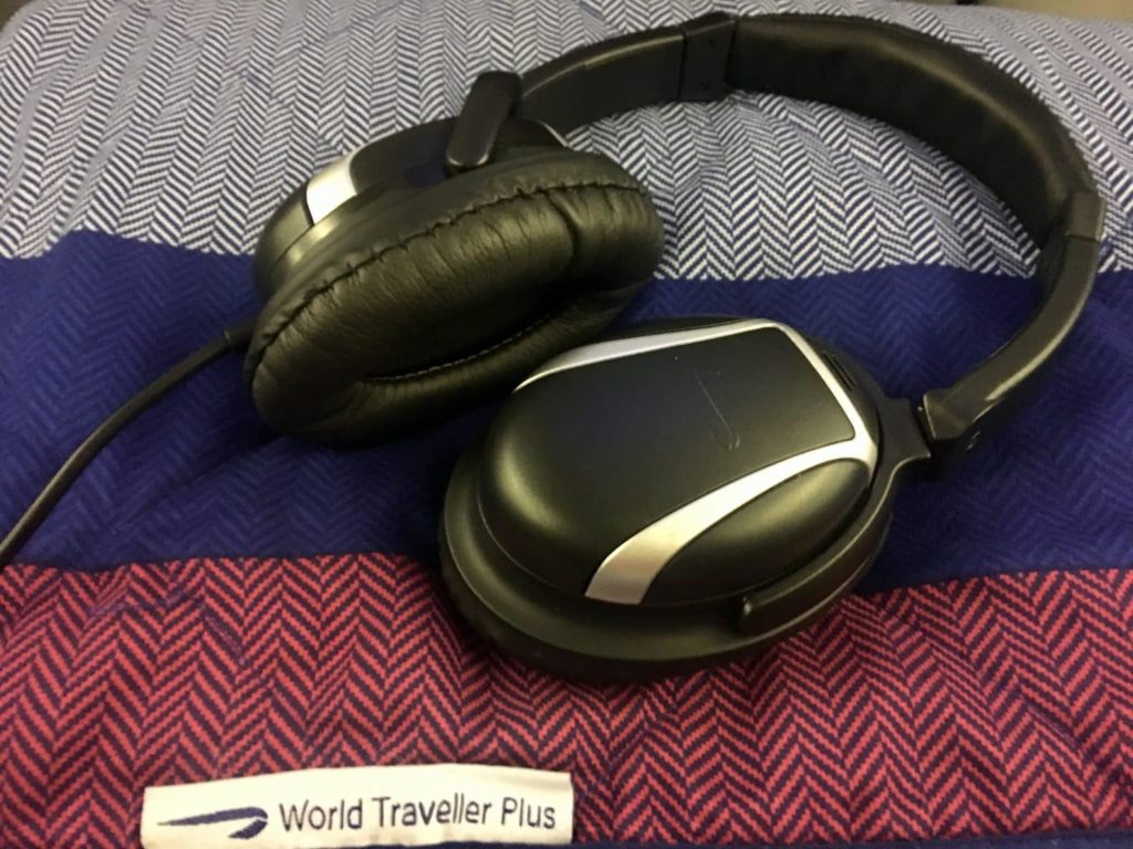 british airways world traveller plus headphones