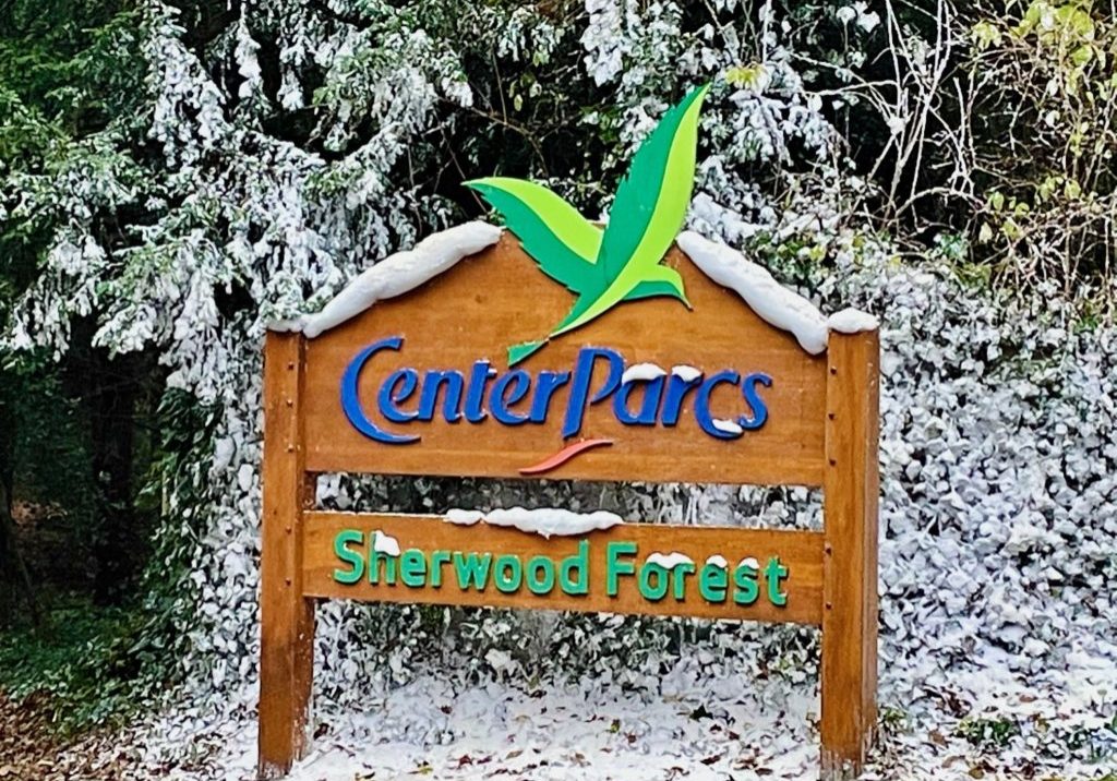 Center Parcs Sign decorated for Christmas