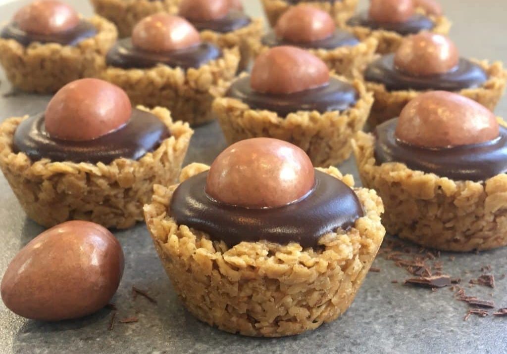 Flapjack Mini Chocolate Cups