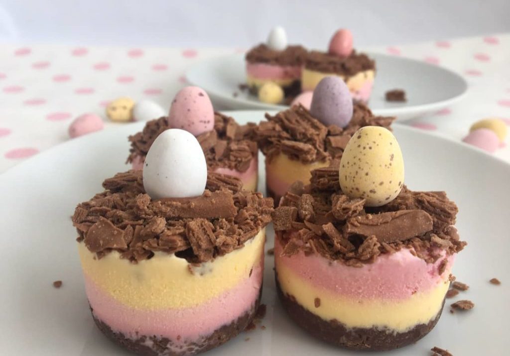 Mini Easter Ice-cream Cakes